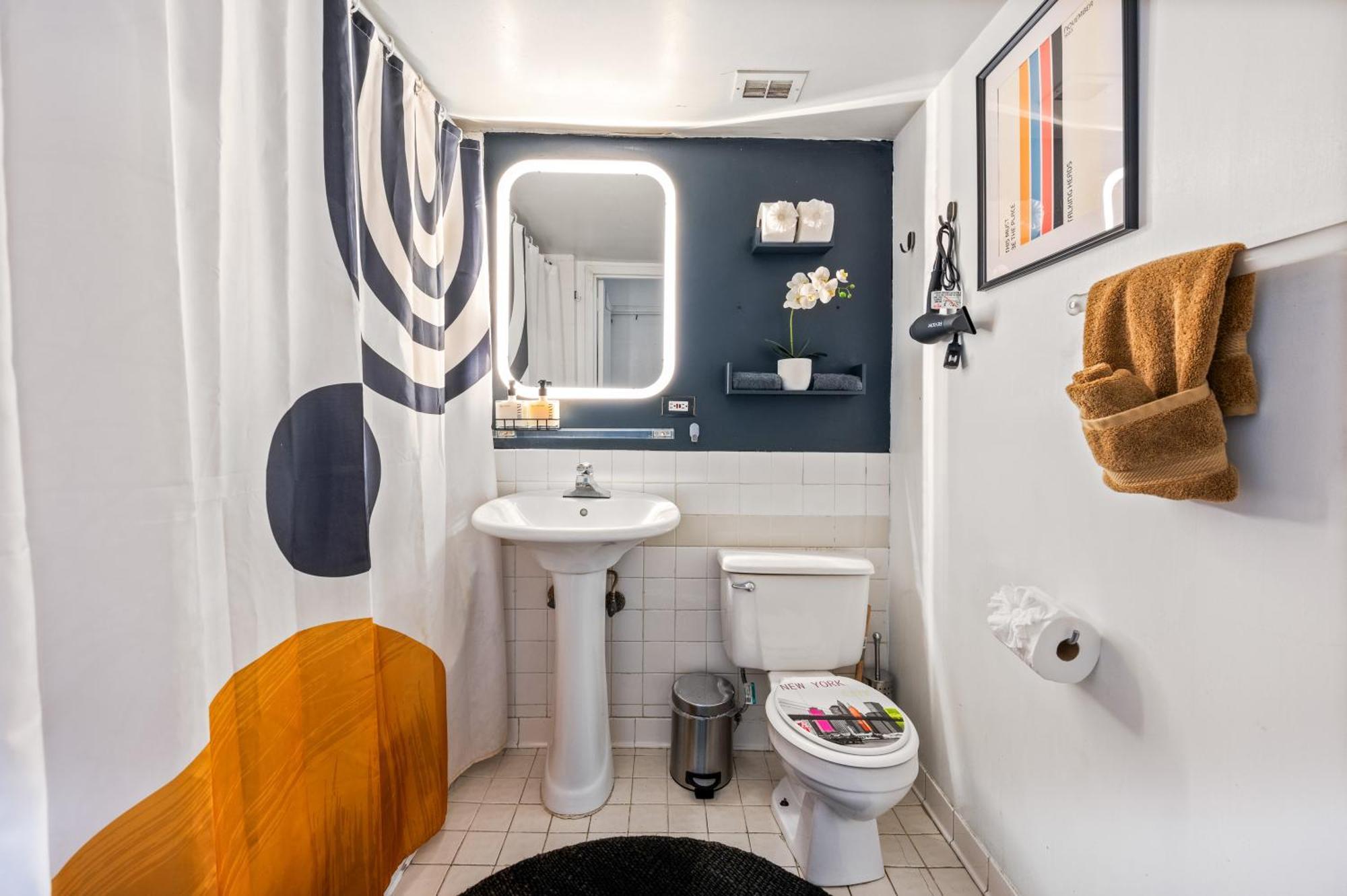 Modern Les One Bedroom *