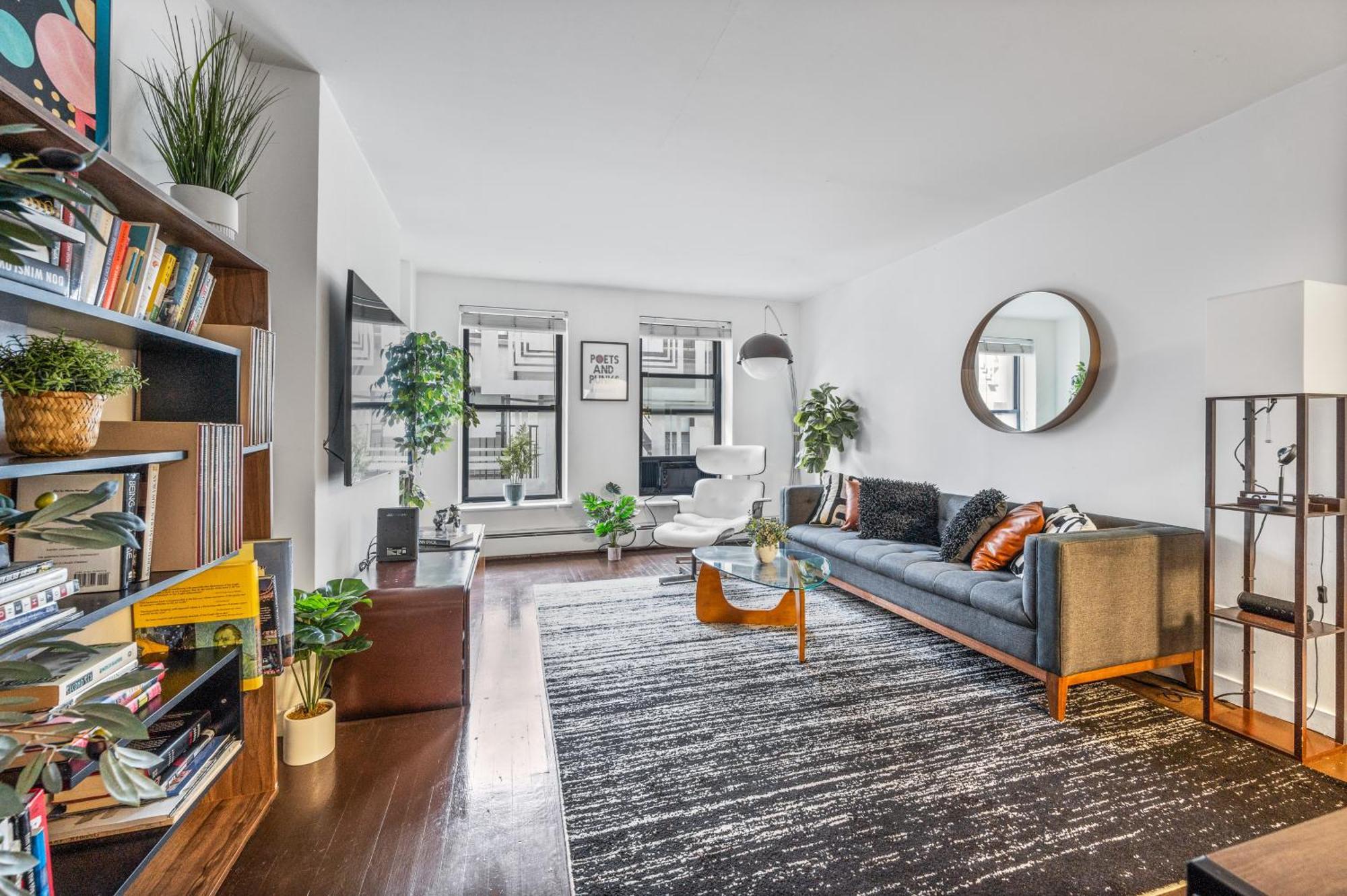 Modern Les One Bedroom