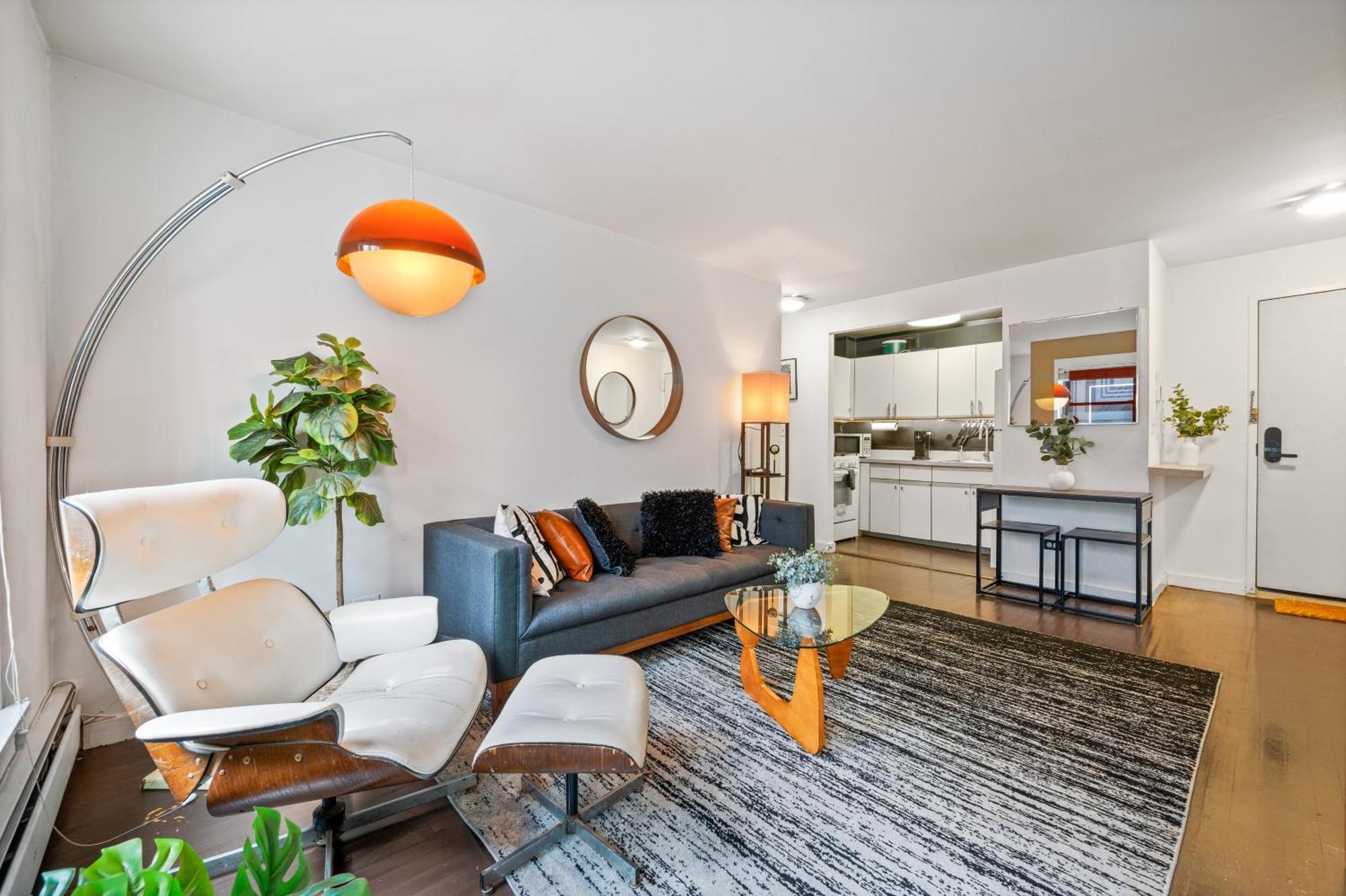 Modern Les One Bedroom *
