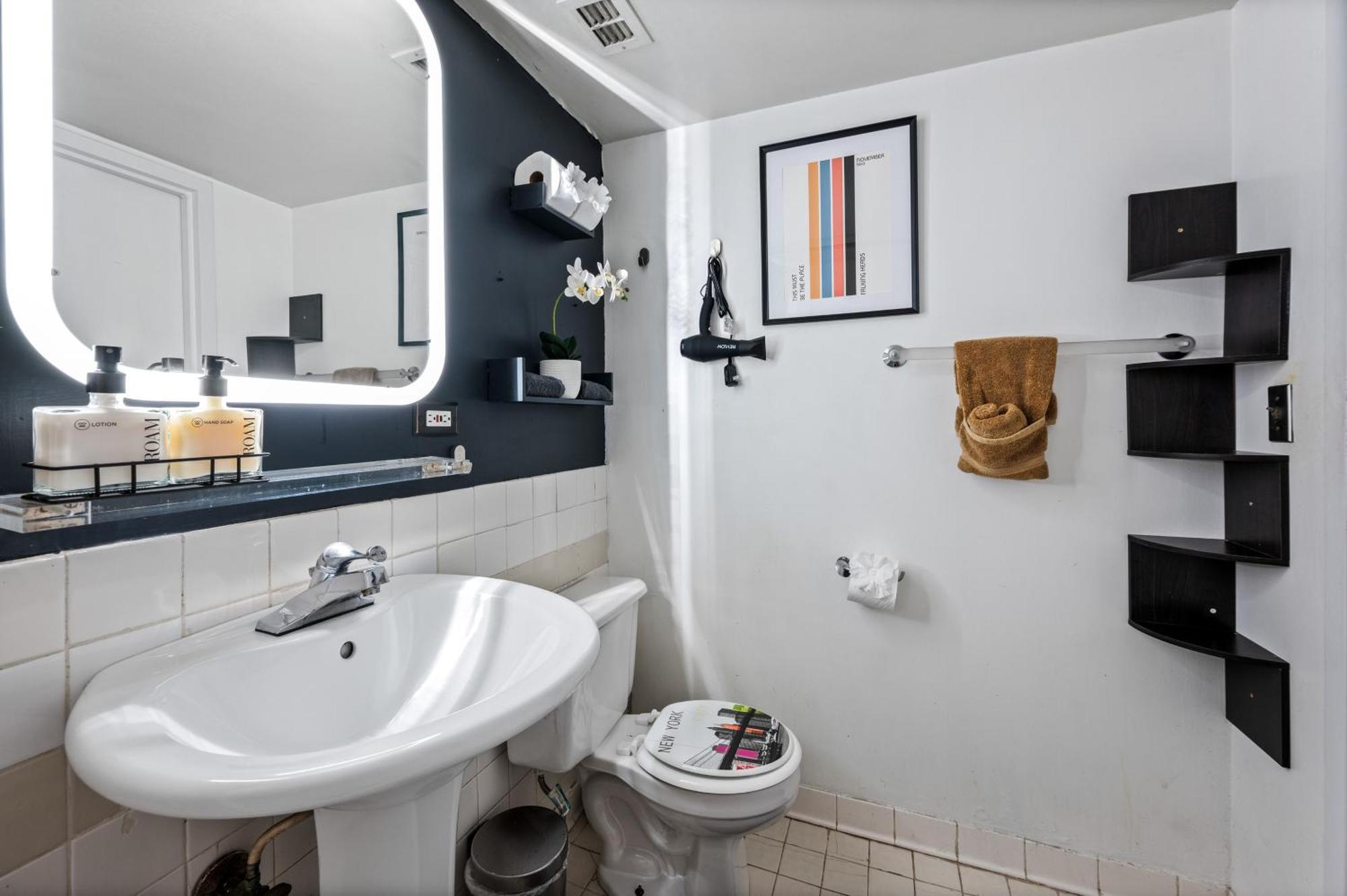 Apartment Modern Les One Bedroom